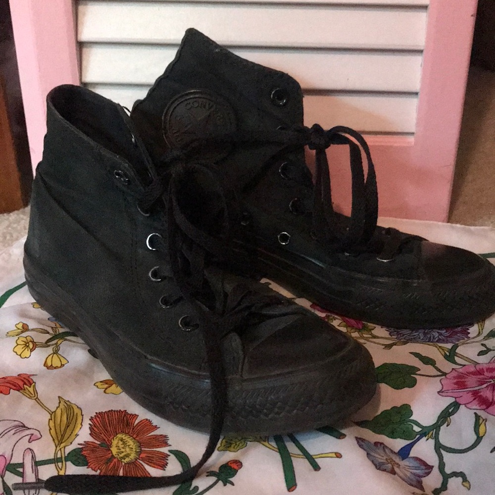 High Top Black Converse